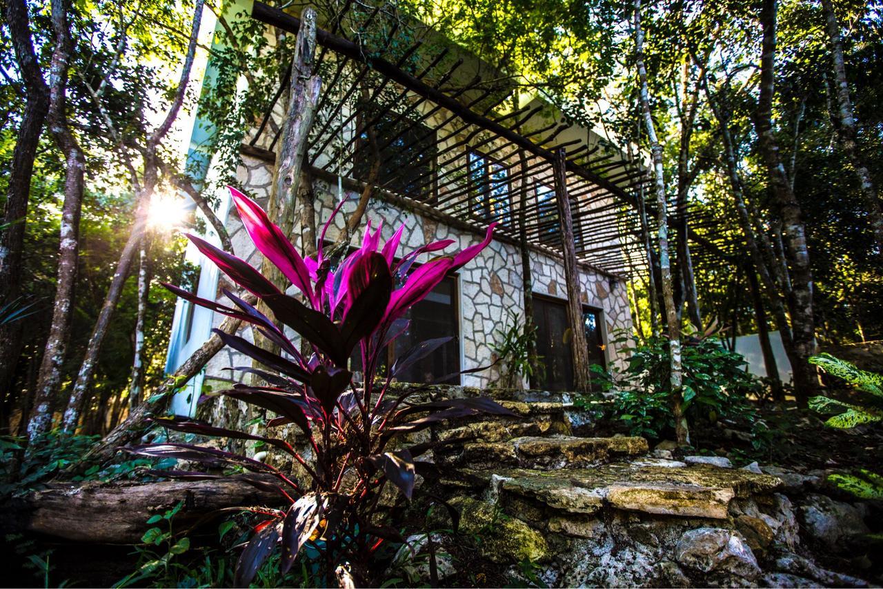 Bed and Breakfast Escarabajo Rojo Тулум Экстерьер фото